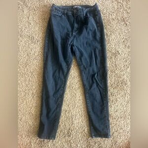 Enjean: black skinny jeans